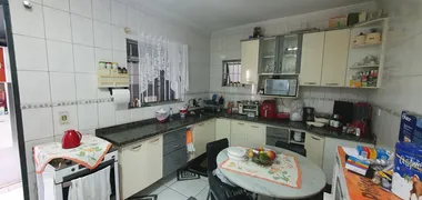 Casa com 3 Quartos à venda, 160m² no Jardim Santa Maria, Jacareí - Foto 8