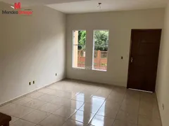 Casa com 2 Quartos à venda, 72m² no Jardim Nova Aparecidinha, Sorocaba - Foto 3