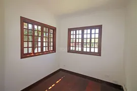 Casa de Condomínio com 3 Quartos à venda, 330m² no Granja Viana, Cotia - Foto 12