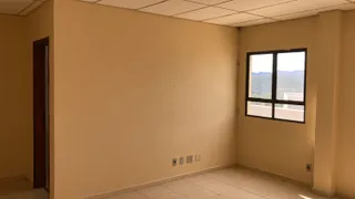 Galpão / Depósito / Armazém com 12 Quartos para alugar, 2465m² no Ribeirao do Colegio, Araçariguama - Foto 19