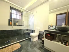 Casa com 3 Quartos para alugar, 311m² no Cinquentenário, Caxias do Sul - Foto 22