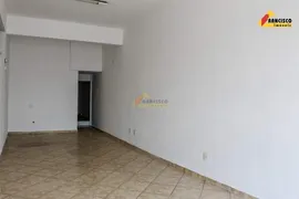 Loja / Salão / Ponto Comercial para alugar, 33m² no Santo Antonio, Divinópolis - Foto 11