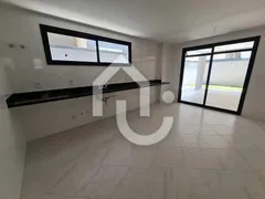 Casa de Condomínio com 4 Quartos à venda, 240m² no Barra da Tijuca, Rio de Janeiro - Foto 30