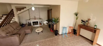 Casa com 3 Quartos à venda, 220m² no Camobi, Santa Maria - Foto 5