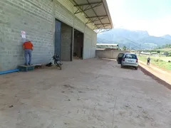 Galpão / Depósito / Armazém para venda ou aluguel, 300m² no Bonsucesso, Teresópolis - Foto 17