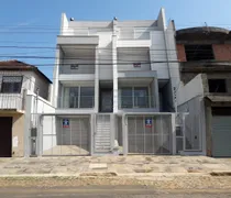 Casa com 3 Quartos à venda, 205m² no Jardim Itú Sabará, Porto Alegre - Foto 1