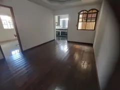 Casa com 3 Quartos à venda, 420m² no Castelo, Belo Horizonte - Foto 8