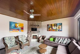 Casa com 3 Quartos à venda, 207m² no Rainha Do Mar, Xangri-lá - Foto 4