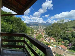 Casa com 4 Quartos à venda, 212m² no Quinta da Barra, Teresópolis - Foto 12