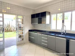 Casa de Condomínio com 3 Quartos à venda, 260m² no Granja Viana, Cotia - Foto 11