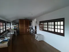 Casa com 4 Quartos para alugar, 300m² no Espiríto Santo, Porto Alegre - Foto 11