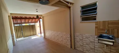 Casa com 4 Quartos à venda, 157m² no Volta Grande, Volta Redonda - Foto 2