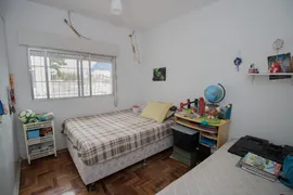 Casa com 4 Quartos à venda, 218m² no Fátima, Canoas - Foto 17
