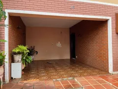 Casa com 3 Quartos à venda, 189m² no Vila Melhado, Araraquara - Foto 5