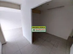 Casa Comercial com 4 Quartos para alugar, 320m² no Edson Queiroz, Fortaleza - Foto 6