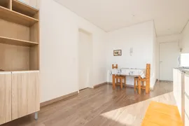 Apartamento com 1 Quarto para alugar, 46m² no Centro Cívico, Curitiba - Foto 7