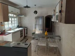 Casa com 3 Quartos à venda, 170m² no Vila Santana II, Jundiaí - Foto 2