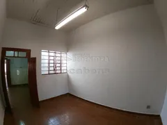 Casa Comercial para alugar, 566m² no Centro Engenheiro Schmitt, São José do Rio Preto - Foto 2