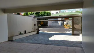 Casa com 3 Quartos à venda, 221m² no Ribeirânia, Ribeirão Preto - Foto 2