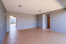 Casa com 3 Quartos à venda, 170m² no Jardim Piza, Londrina - Foto 2