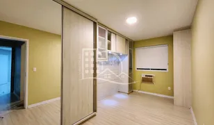 Apartamento com 2 Quartos à venda, 60m² no Barreiros, São José - Foto 1