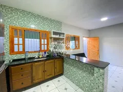 Casa com 3 Quartos à venda, 90m² no Jardim Tarumas, Caraguatatuba - Foto 13