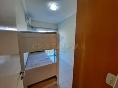 Apartamento com 4 Quartos para alugar, 180m² no Praia de Bombas, Bombinhas - Foto 13