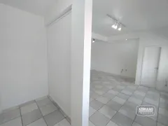 Conjunto Comercial / Sala para alugar, 40m² no Barreiros, São José - Foto 5