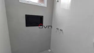 Casa com 3 Quartos à venda, 116m² no Novo Mundo, Uberlândia - Foto 9