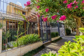 Casa com 4 Quartos à venda, 253m² no Ipanema, Porto Alegre - Foto 1