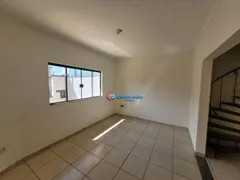 Casa com 3 Quartos à venda, 140m² no Jardim Capuava, Nova Odessa - Foto 3