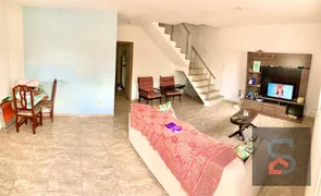 Casa de Condomínio com 3 Quartos à venda, 171m² no Fluminense, São Pedro da Aldeia - Foto 4