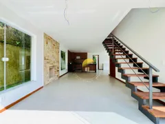 Casa de Condomínio com 3 Quartos à venda, 180m² no Carangola, Petrópolis - Foto 3