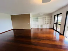 Apartamento com 4 Quartos para alugar, 159m² no Barra da Tijuca, Rio de Janeiro - Foto 2