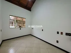 Casa com 6 Quartos à venda, 288m² no Jardim Itú Sabará, Porto Alegre - Foto 15
