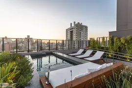 Apartamento com 2 Quartos à venda, 74m² no Petrópolis, Porto Alegre - Foto 1