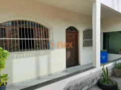 Casa com 4 Quartos à venda, 320m² no Ataíde, Vila Velha - Foto 2