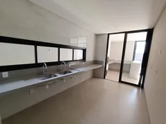 Casa de Condomínio com 4 Quartos à venda, 253m² no Residencial Goiânia Golfe Clube, Goiânia - Foto 8