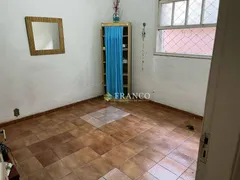 Casa com 3 Quartos à venda, 150m² no Vila Jaboticabeira, Taubaté - Foto 8