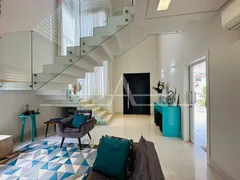 Casa de Condomínio com 3 Quartos para alugar, 332m² no Jardim Altos de Santana II, Jacareí - Foto 5