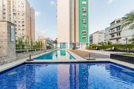 Apartamento com 2 Quartos para venda ou aluguel, 75m² no Passo da Areia, Porto Alegre - Foto 3