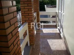 Casa com 3 Quartos à venda, 186m² no Santa Maria Goretti, Porto Alegre - Foto 28