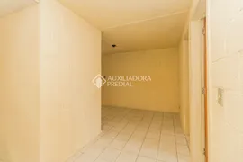 Apartamento com 2 Quartos para alugar, 42m² no Rubem Berta, Porto Alegre - Foto 7
