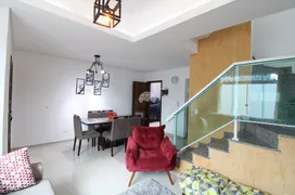 Sobrado com 3 Quartos à venda, 124m² no Pinheirinho, Curitiba - Foto 12