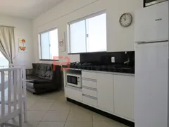 Apartamento com 2 Quartos para alugar, 70m² no Praia de Mariscal, Bombinhas - Foto 6