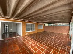 Casa com 4 Quartos à venda, 222m² no Jardim Leonor, Campinas - Foto 2