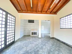 Casa com 3 Quartos à venda, 195m² no Jardim Nova Época, Araraquara - Foto 17