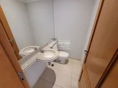 Apartamento com 3 Quartos para alugar, 143m² no Jardim Irajá, Ribeirão Preto - Foto 6