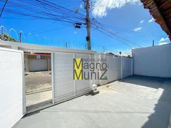 Casa com 3 Quartos para alugar, 139m² no Cidade dos Funcionários, Fortaleza - Foto 2