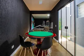 Casa com 7 Quartos para alugar, 540m² no Cristo Rei, Curitiba - Foto 13